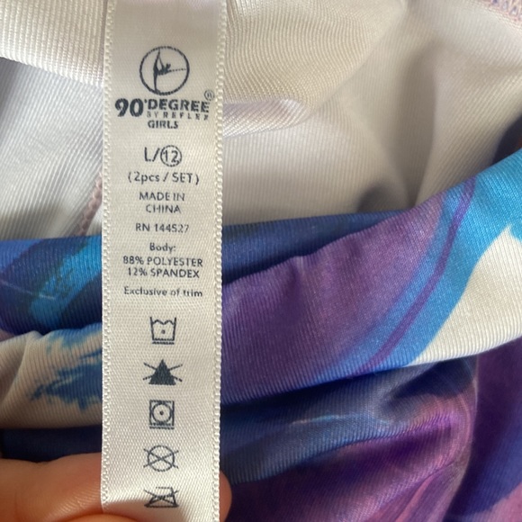 ⚠️SOLD⚠️ 90° girls size large leggings - Picture 2 of 2